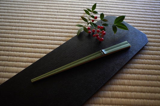 一閑張 四方隅切皿 白・黒