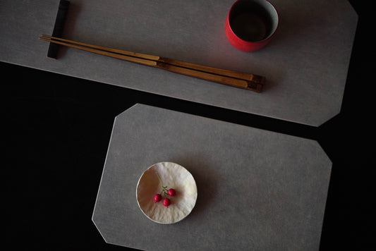 一閑張 四方隅切皿 白・黒