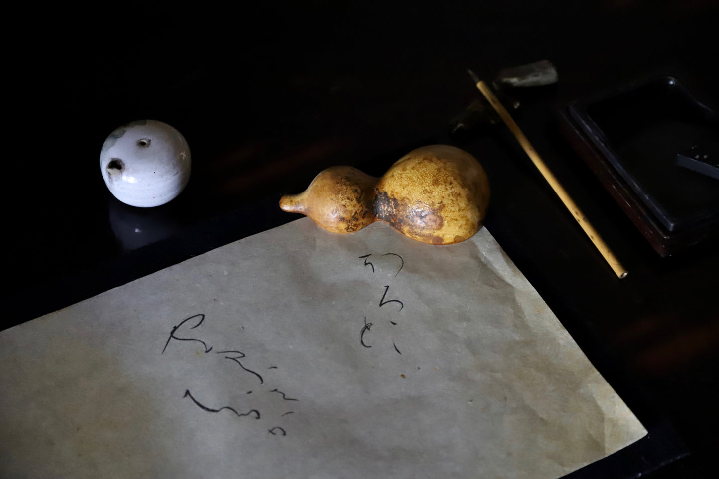 瓢(ひさご)摺り漆 ペーパーウエイト