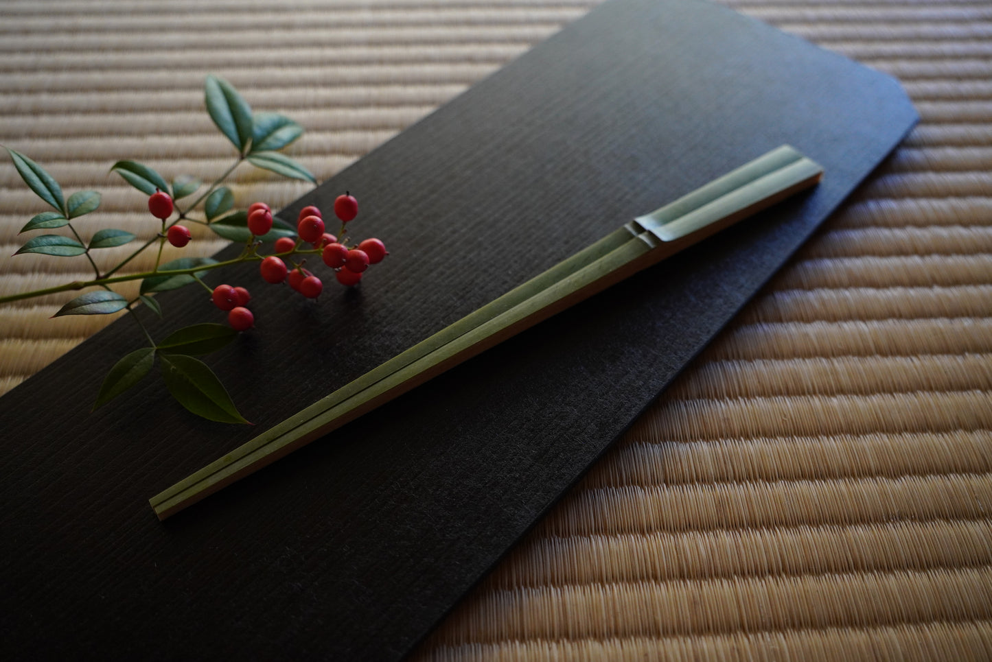 一閑張　四方隅切皿　白・黒