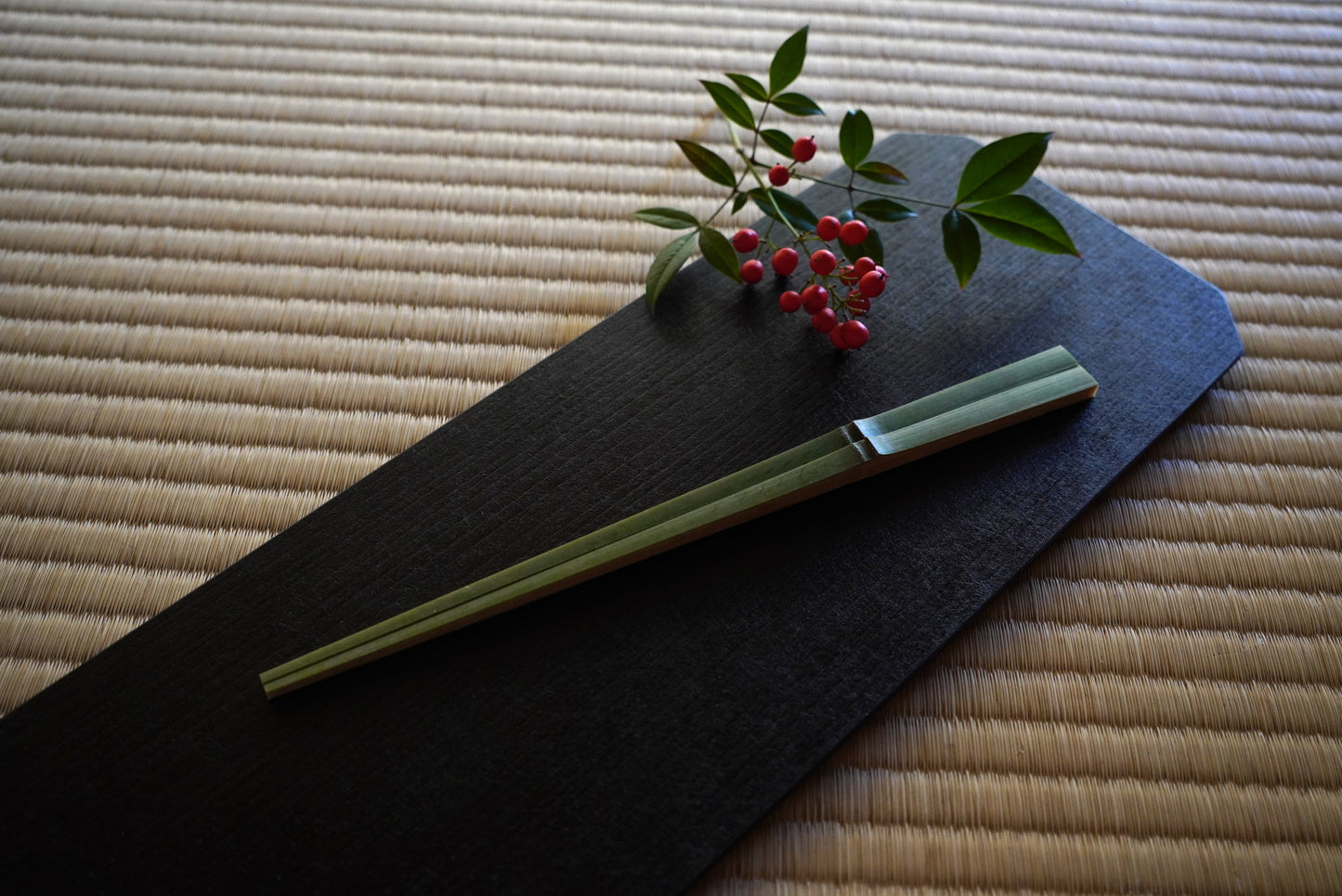 一閑張　四方隅切皿　白・黒