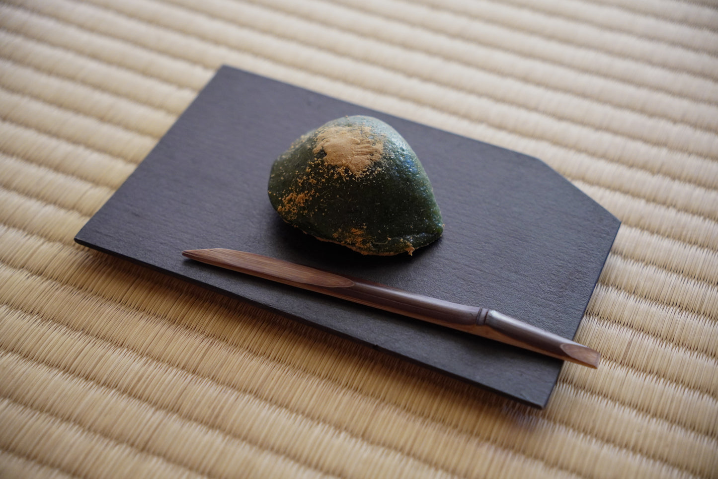 一閑張　銘々皿　白・黒